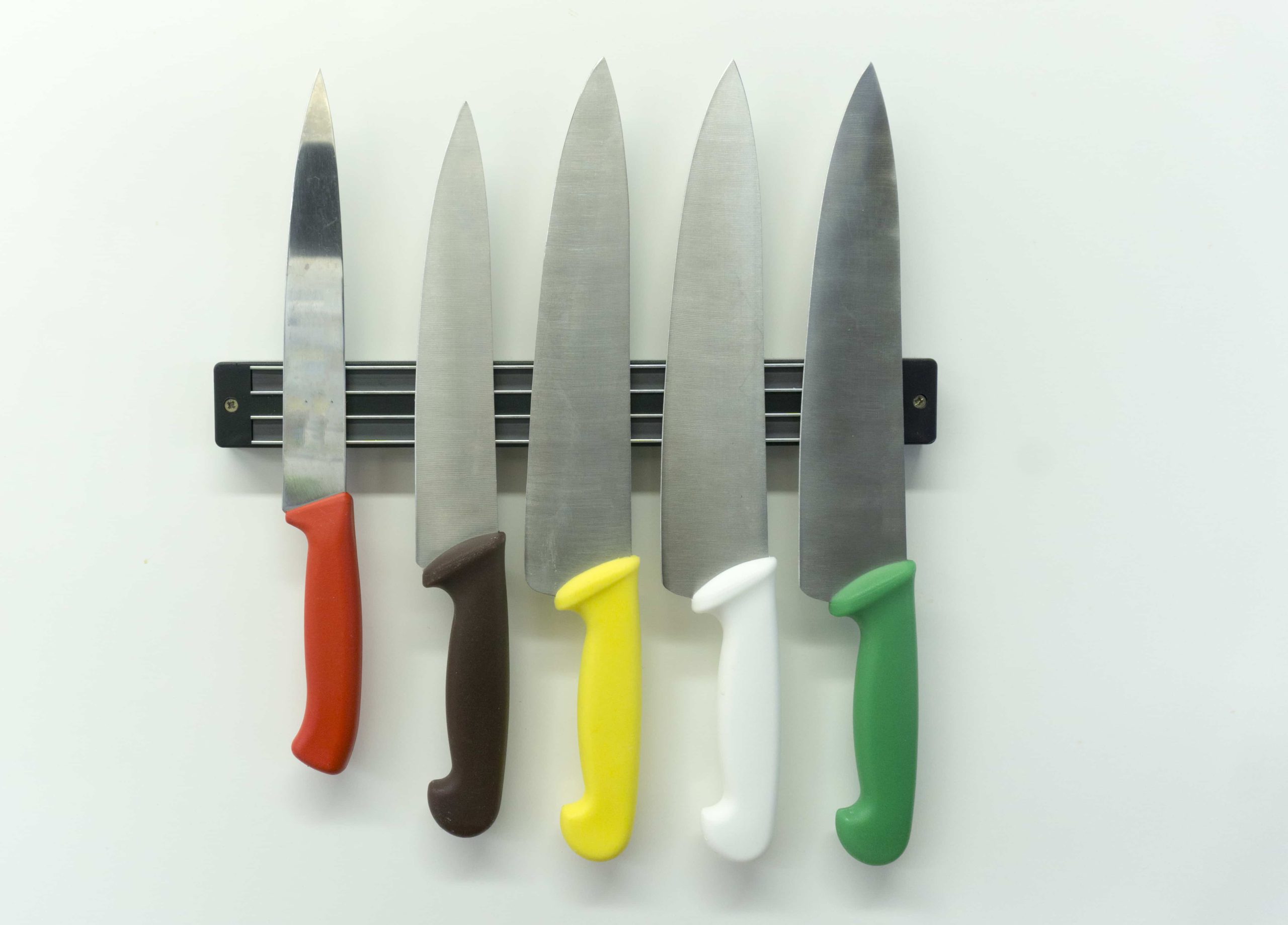 Colour-coded knives